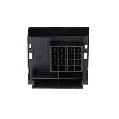 TE Connectivity / AMP 1670687-1