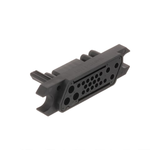 TE Connectivity / AMP 1648117-1